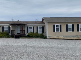 7387 Plateau Rd, Crossville, TN 38571