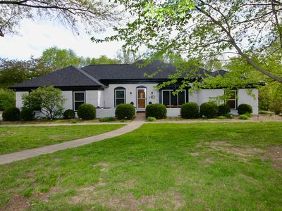 609 N Swords Ave, West Peoria, IL, 61604