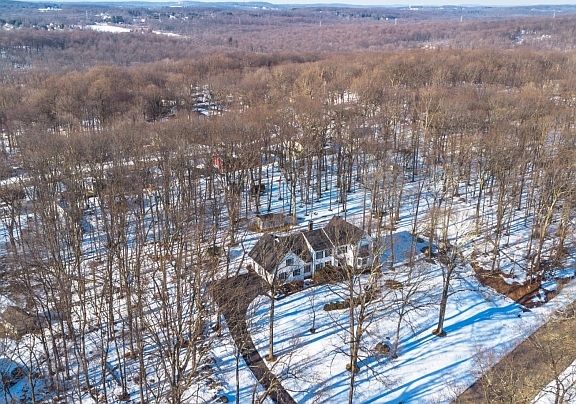 4th image of 7 Chestnut St