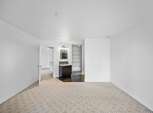 1900 Grove Ct APT 308, Cleveland, OH 44113