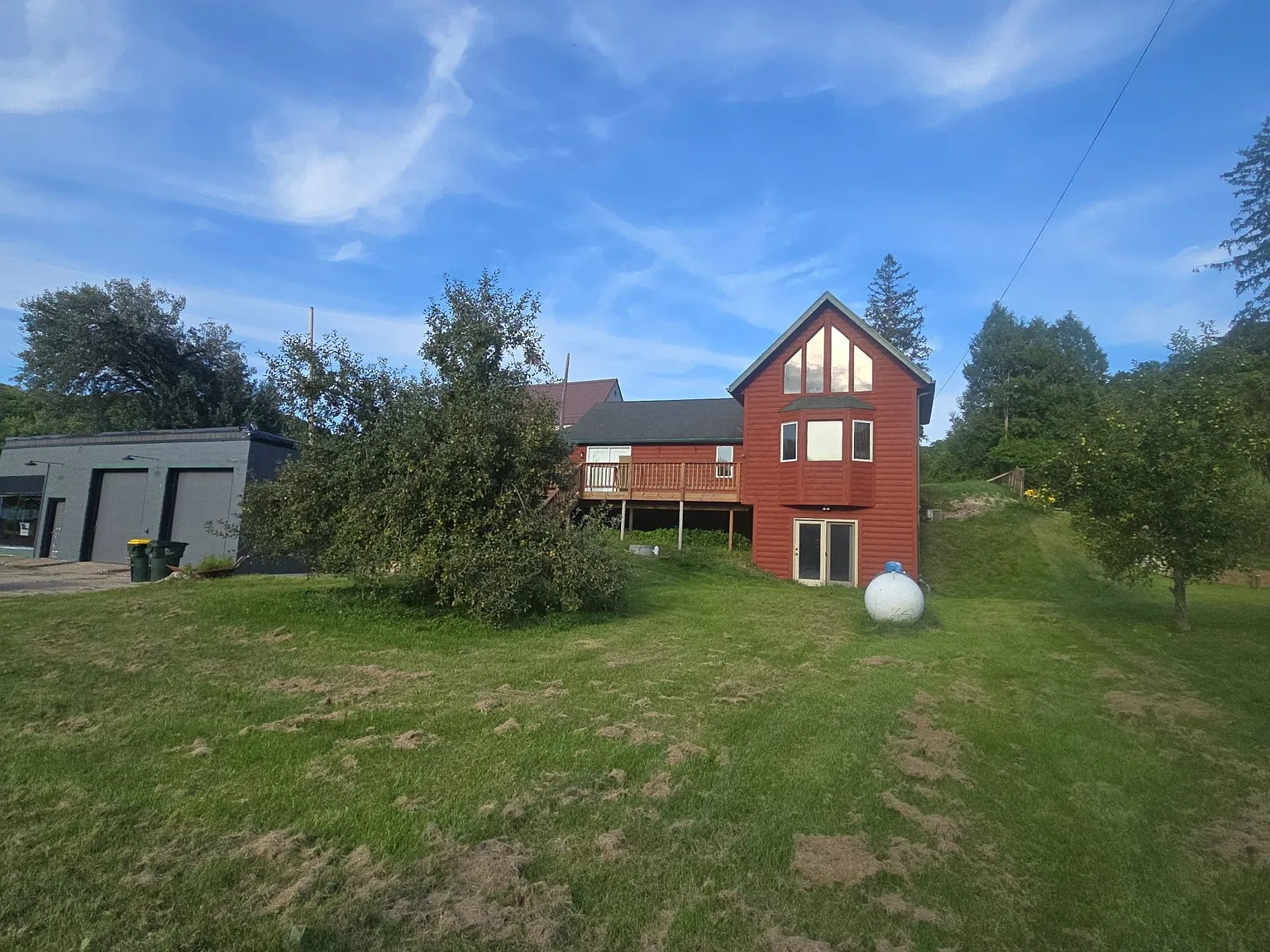 120 Midway St — Photo 3