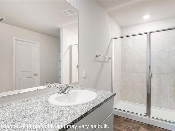 3rd image of 2838 Goodwin Ln