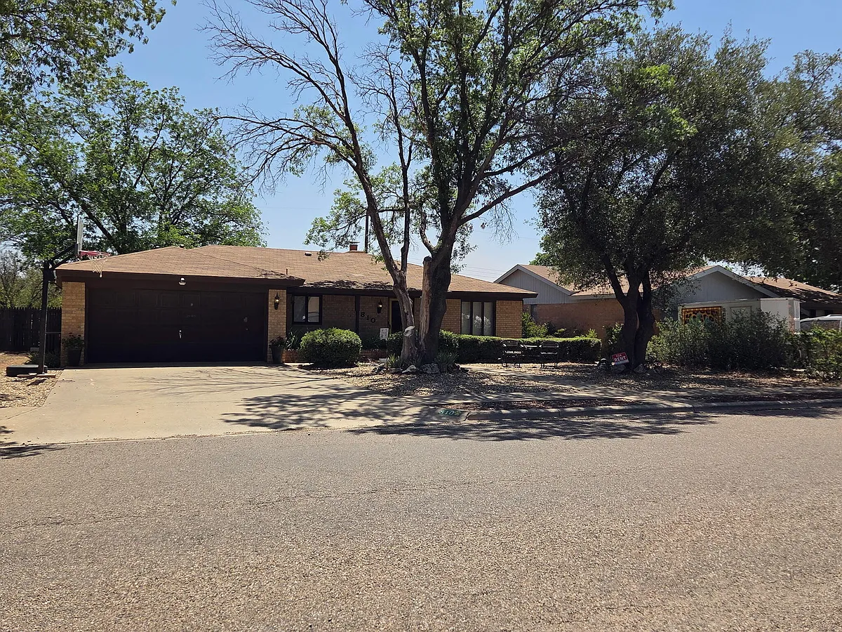 Building Photo - 810 Mimosa Ave