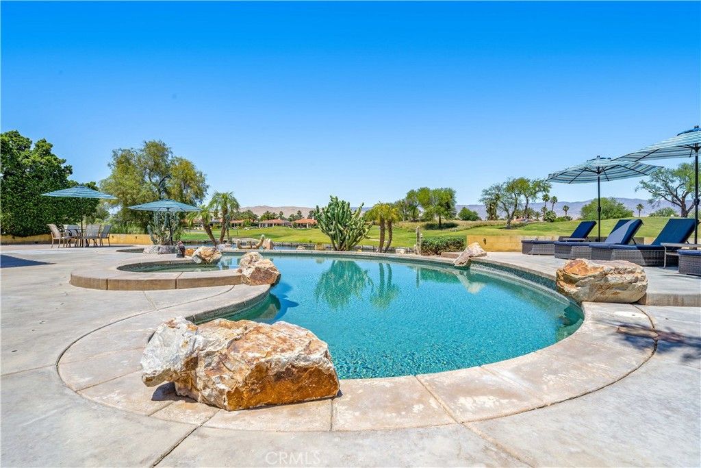 138 Royal Saint Georges Way 3