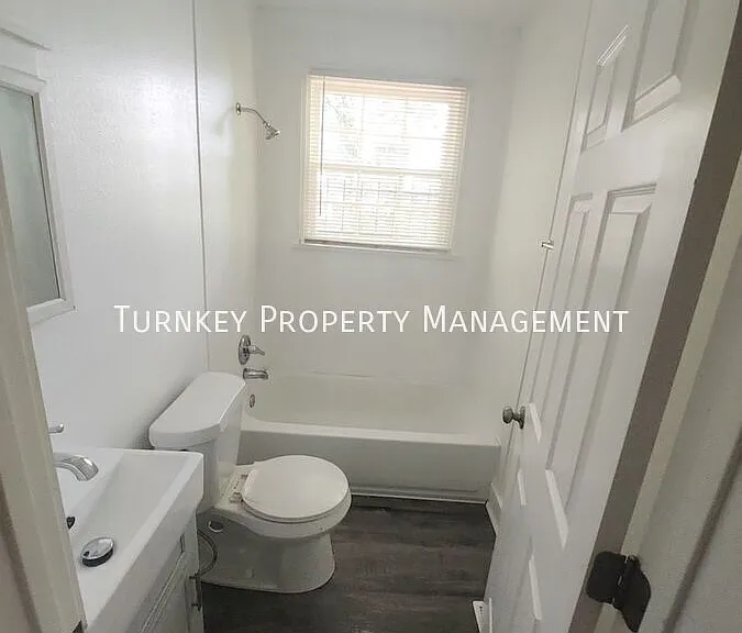 5005 W 31st St — Photo 10
