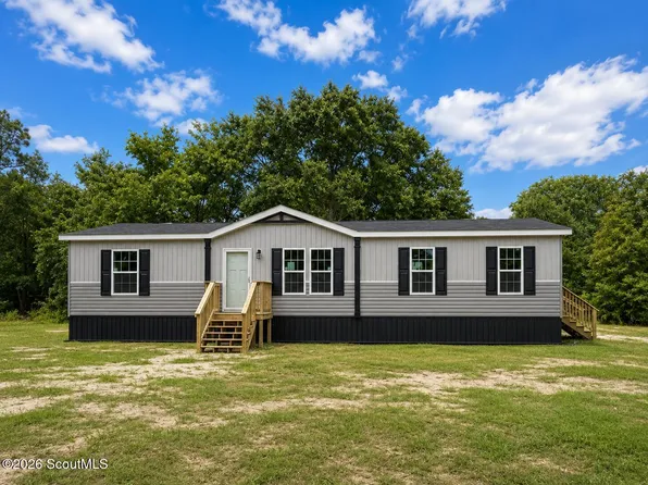 781 Seminole Woods Dr, Jesup, GA 31545