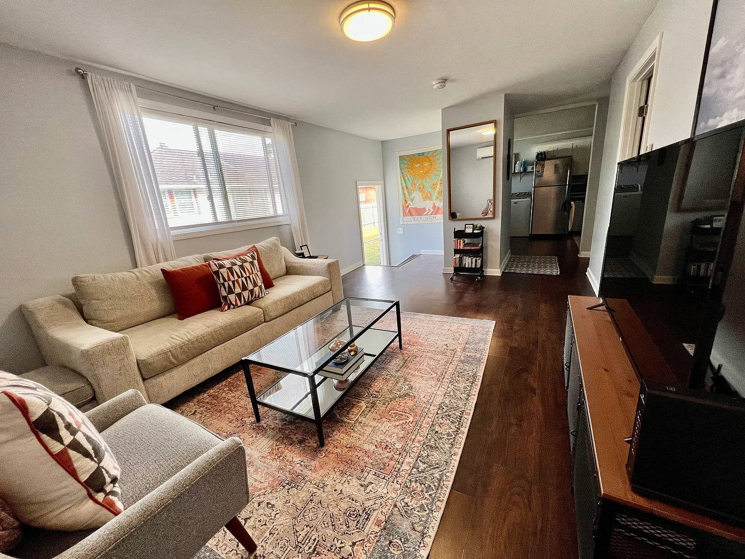1 bed, 850 sqft, $3,000 — Photo 2