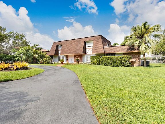 3rd image of 15112 SW 74th Pl