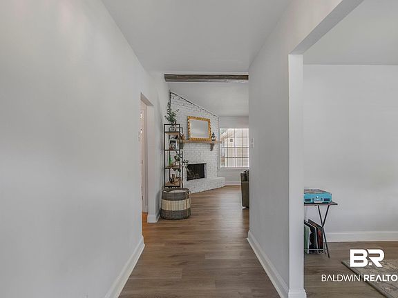 4th image of 6597 Old Dobbin Dr N