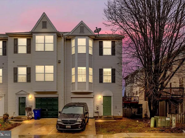 1333 Hampshire Dr Unit E, Frederick, MD 21702