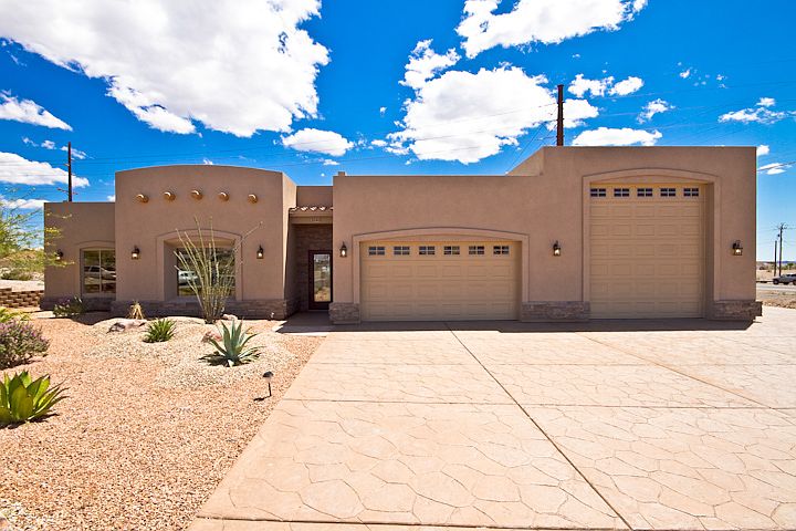 1st image of 2040 Palo Verde Blvd N