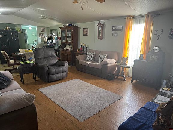 4th image of 661-73 Nubbin Ridge Rd