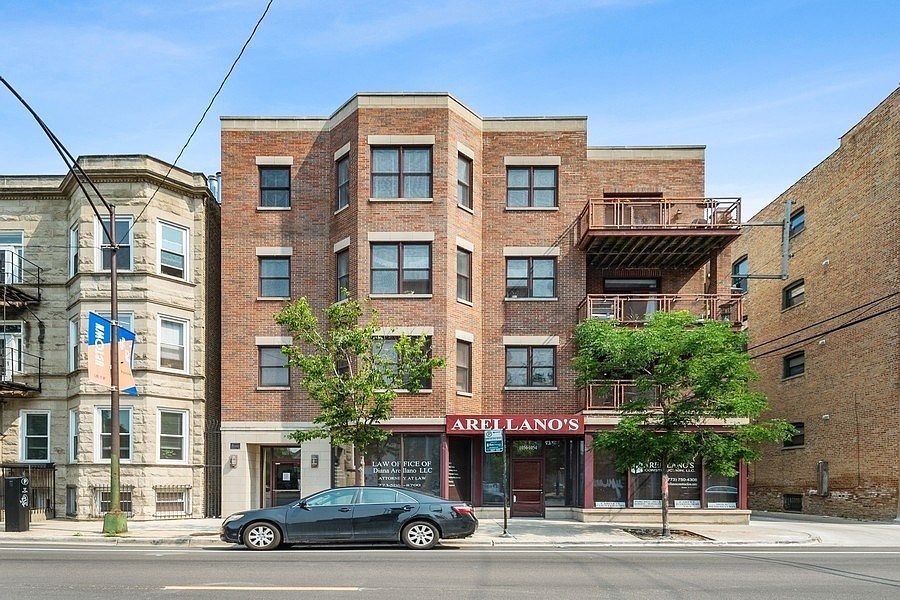 1st image of 1056 W Lawrence Ave APT 4C
