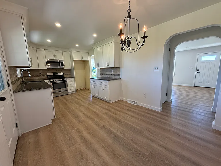 1047 Letort Rd — Photo 6