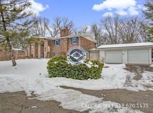 217 Jubaka Dr, Fairview Heights, IL 62208