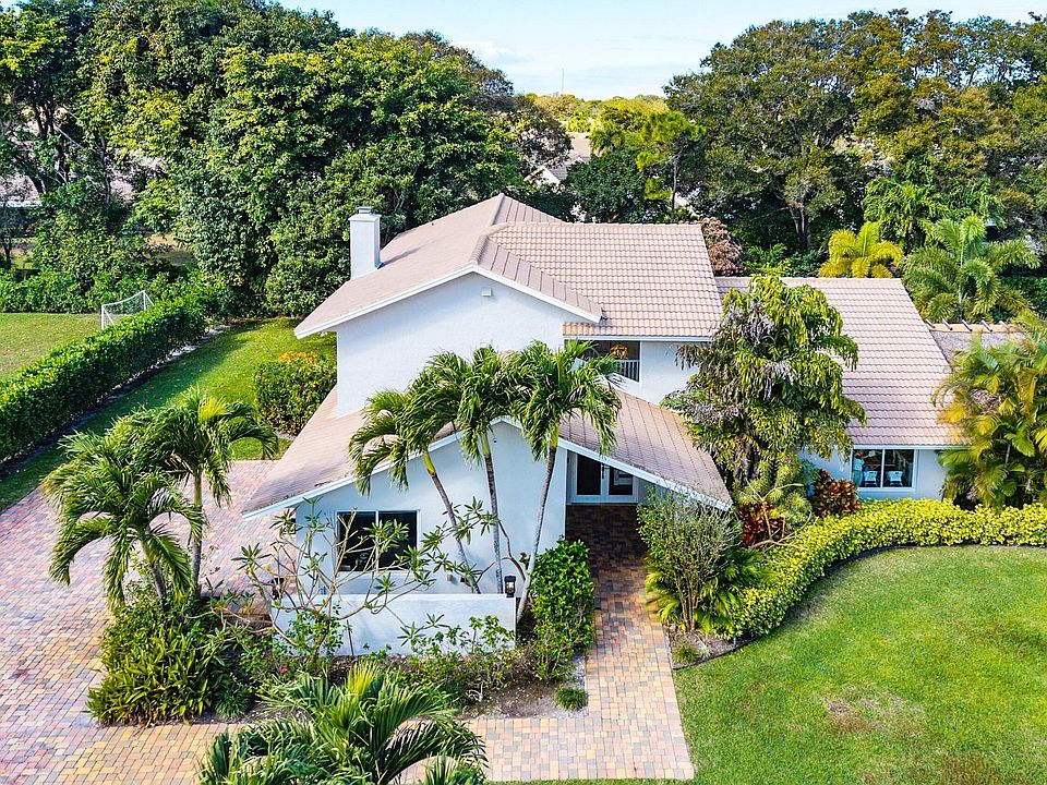 1st image of 10893 Gleneagles Road