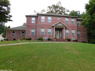 1019 Red Oak Cir, Benton, AR 72019