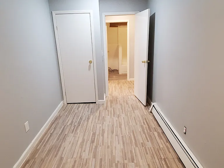386-388 Main St #3 — Photo 10