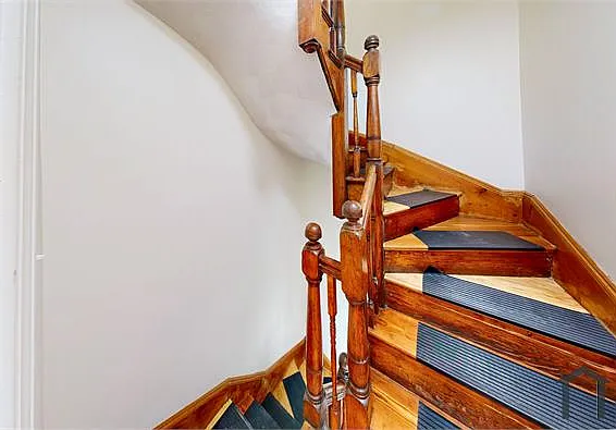 7 Estella St #3 — Photo 22