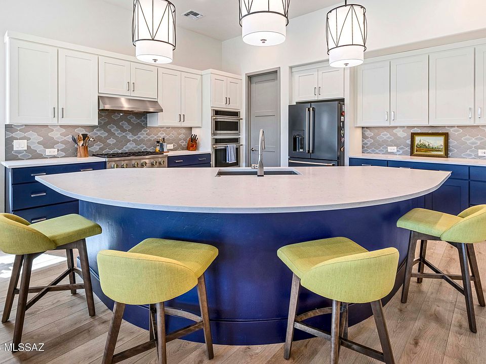 1st image of 30641 S Chestnut Way
