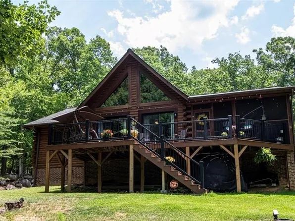 2211 Rocky Cove Ln, Denton, NC 27239