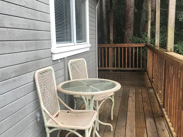 2913 Highland Ct — Photo 3