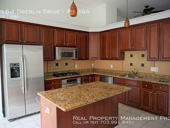 3rd image of 2154 Oberlin Dr #139A