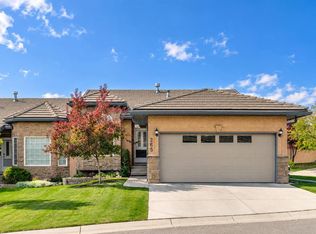 265 S Shannon Estates Ter SW, Calgary, AB T2Y4C5