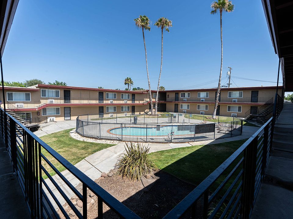 Oakridge Apartments - 420 Grangnelli Ave Antioch CA | Zillow