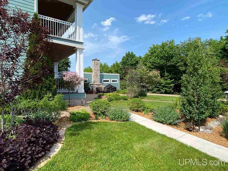112 Newberry St, Marquette, MI 49855 Zillow