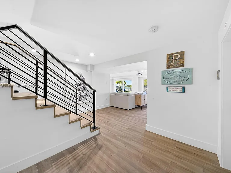 146 Mockingbird Rd — Photo 43