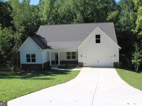 215 Water Lilly Way, Pendergrass, GA 30567