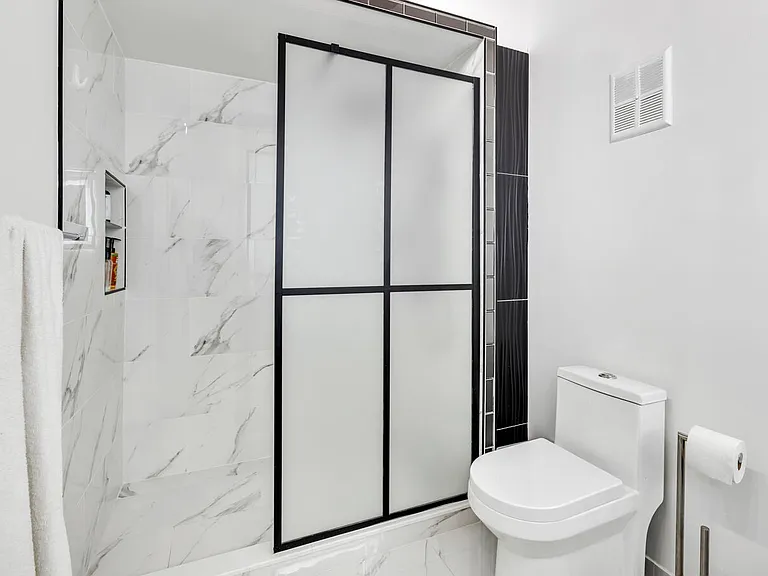 720 E Coco Plum Cir #5 — Photo 28