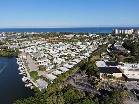 3rd image of 400 N Highway A1a #29