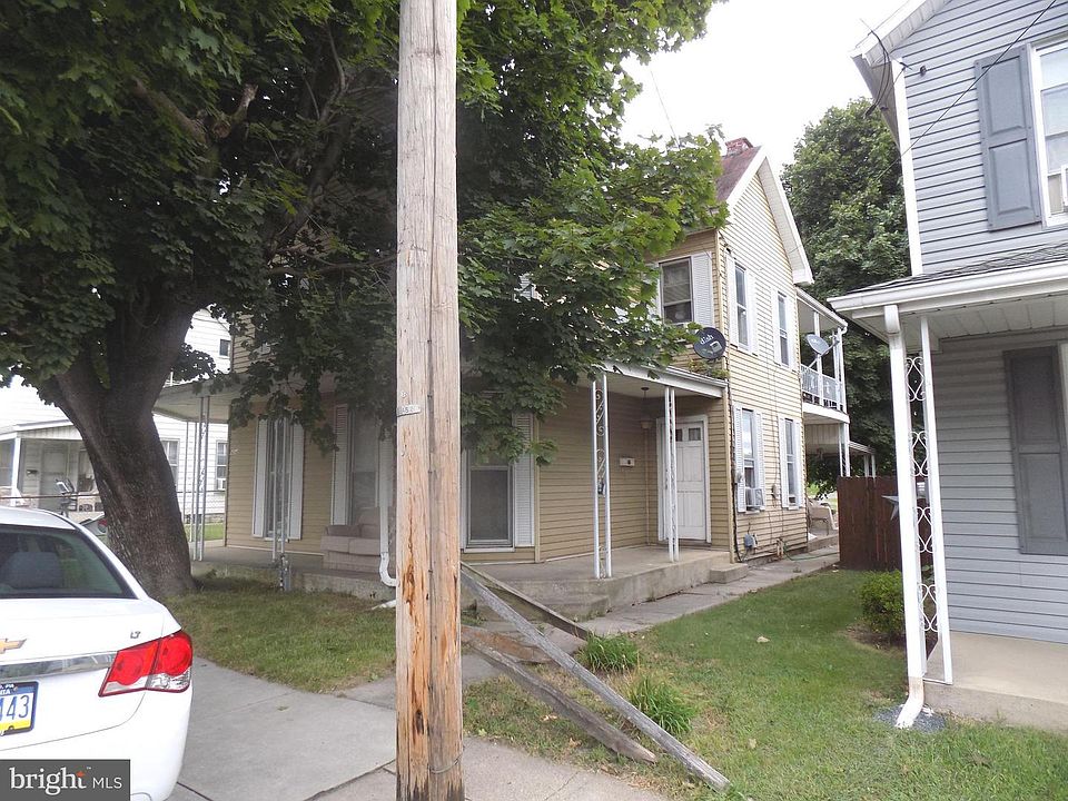 1st image of 452 N Franklin St