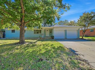 7304 Winnell Way, North Richland Hills, TX 76180