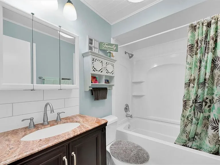 10032 65th Ave N #24 — Photo 16