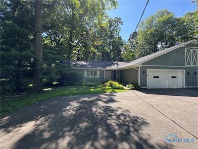 639 S Main St, Swanton, OH, 43558