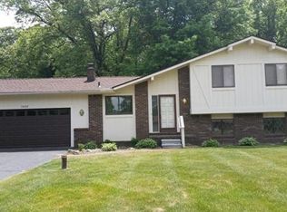 9489 Chaumont Dr, Commerce Township, MI 48382