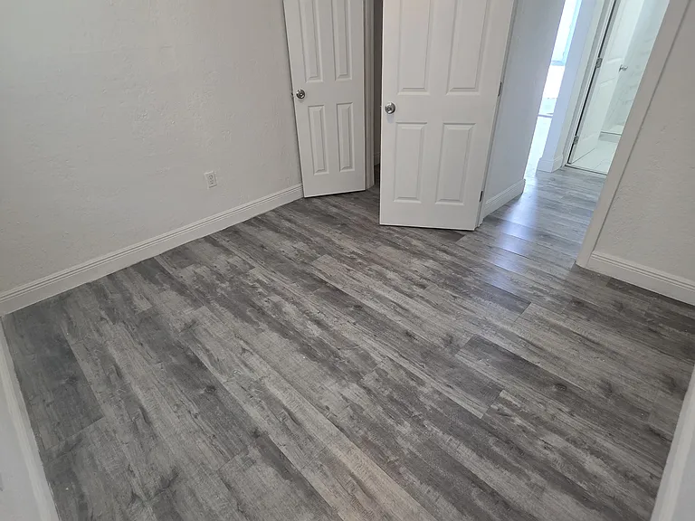 5511 SW 20th St #2 — Photo 16