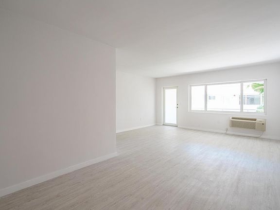 3rd image of 1185 98th St #9-9-1185