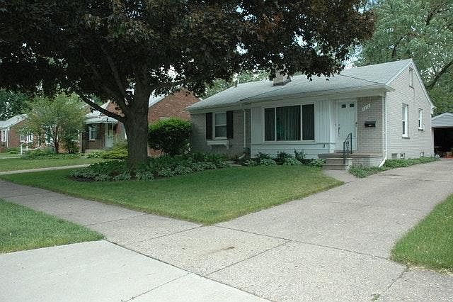 1st image of 1312 Maxwell Ave