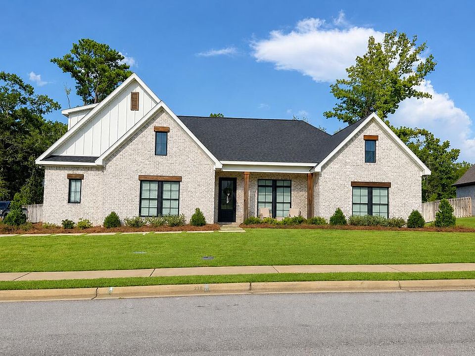 1st image of 239 Windemere Ln