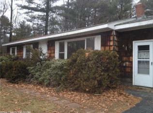 489 Falmouth Rd, Windham, ME 04062