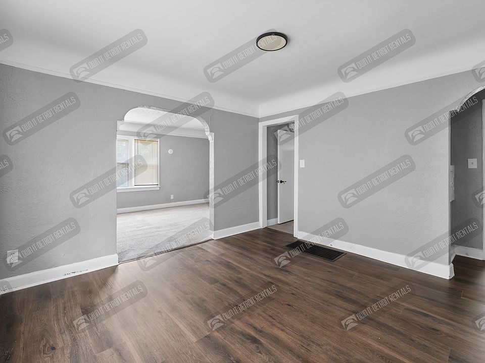 15097 Steel St, photo 7