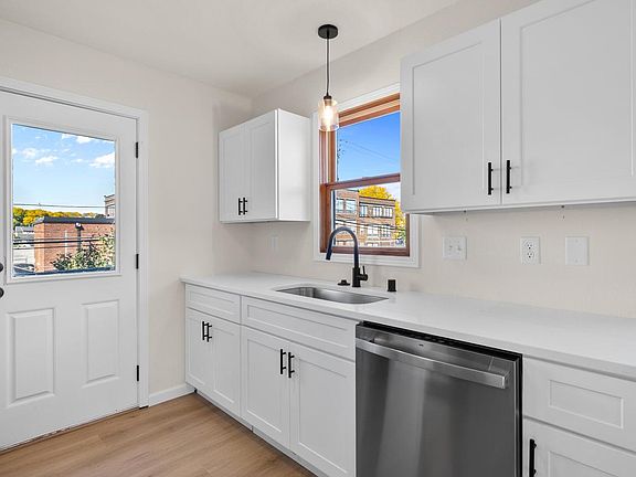 4th image of 2147 S 72nd STREET