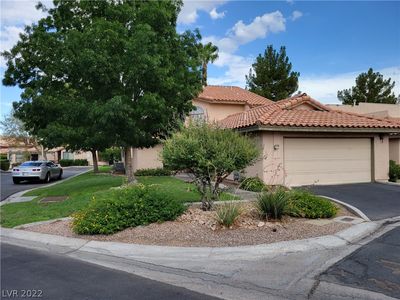 2700 Campo Verde Dr, Las Vegas, NV, 89121