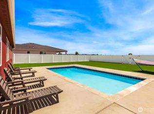 808 Q St SW, Quincy, WA 98848