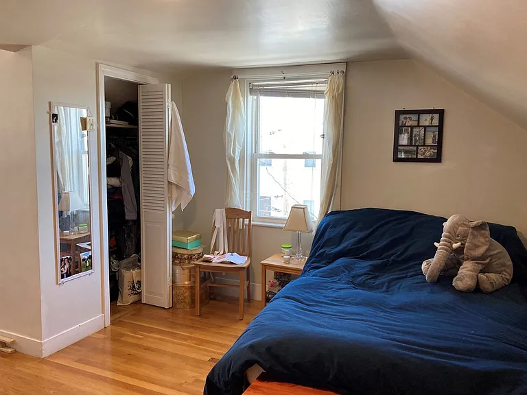 29 Mount Vernon St #9 — Photo 4