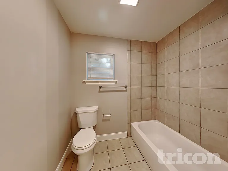 350 Waycross Dr — Photo 16